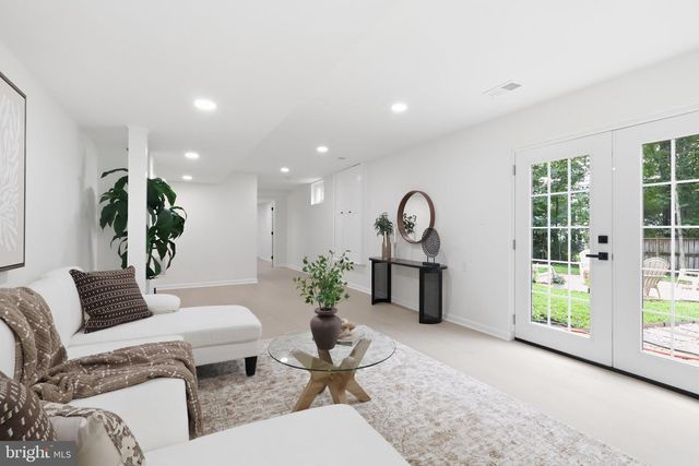 14983 GOLD POST CT, Centreville, VA 20121