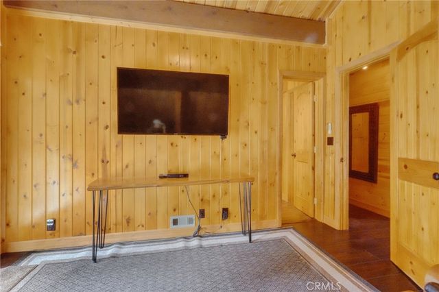 43433 Primrose Court, Big Bear Lake, CA 92315