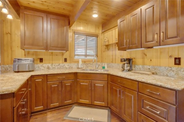 43433 Primrose Court, Big Bear Lake, CA 92315