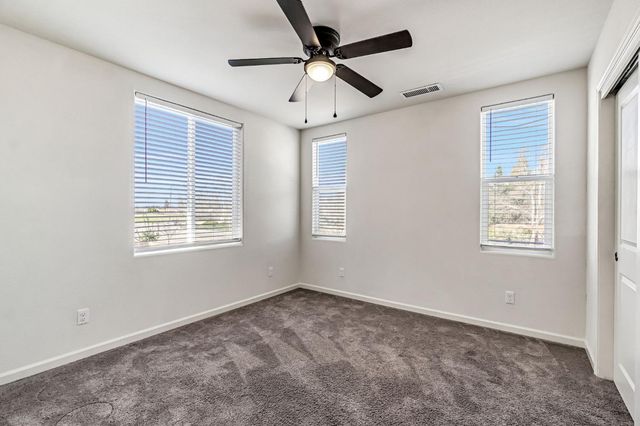 5468 W Santa Barbara Drive, Fresno, CA 93722