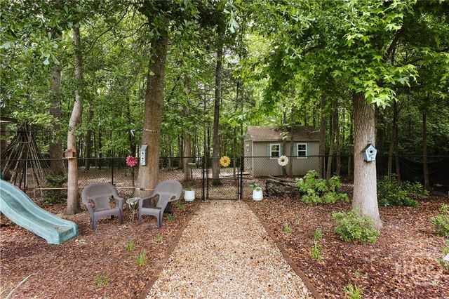 228 Falling Shoals Drive, Athens, GA 30605