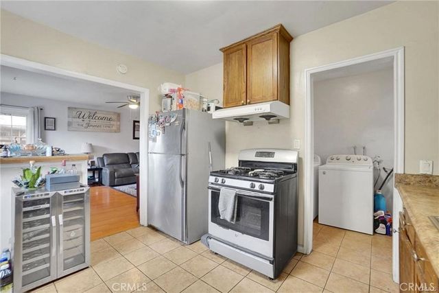 1303 1305 E Kingsley Avenue, Pomona, CA 91767