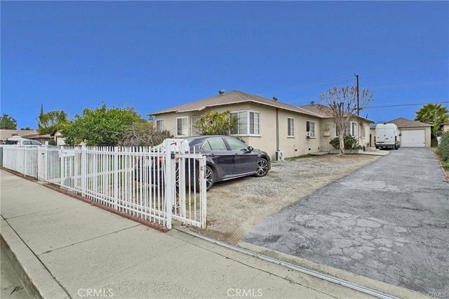 1303 1305 E Kingsley Avenue, Pomona, CA 91767