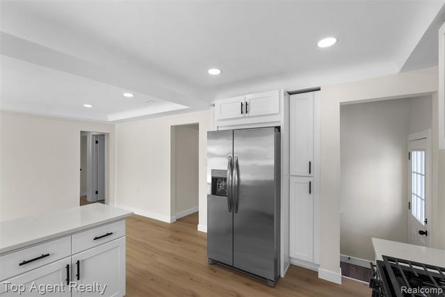 24336 Warrington Court, Eastpointe, MI 48021