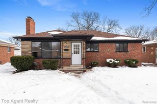 24336 Warrington Court, Eastpointe, MI 48021