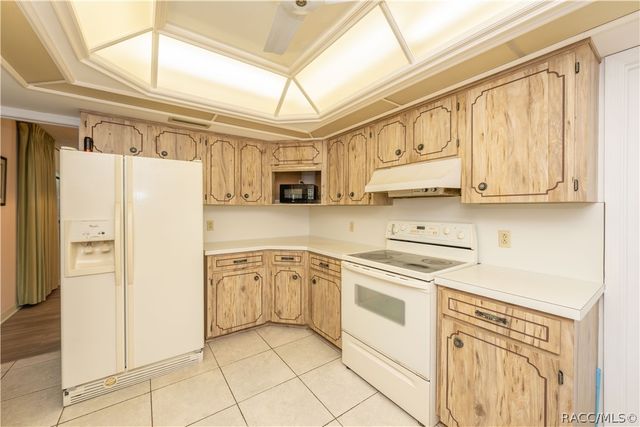 57 Greentree Street, Homosassa, FL 34446