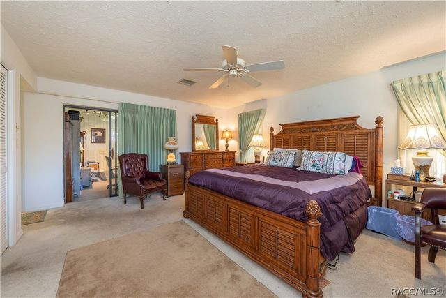57 Greentree Street, Homosassa, FL 34446