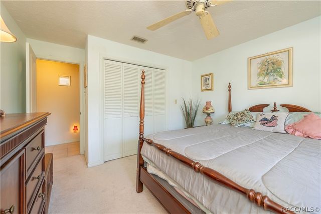 57 Greentree Street, Homosassa, FL 34446
