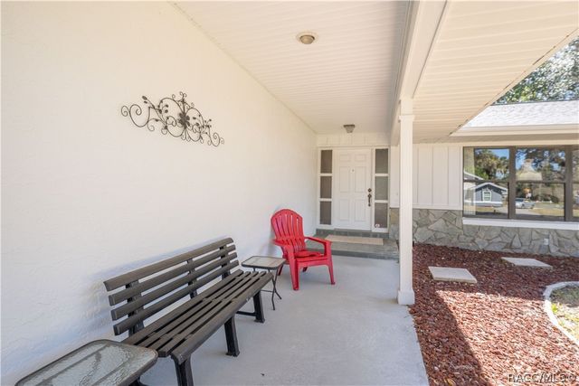 57 Greentree Street, Homosassa, FL 34446
