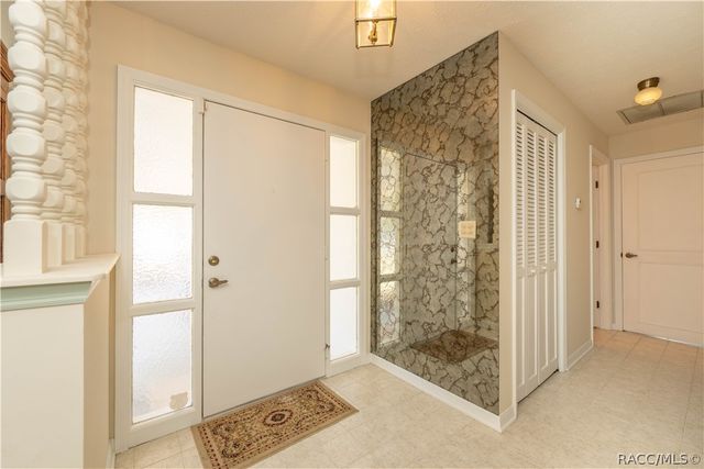 57 Greentree Street, Homosassa, FL 34446