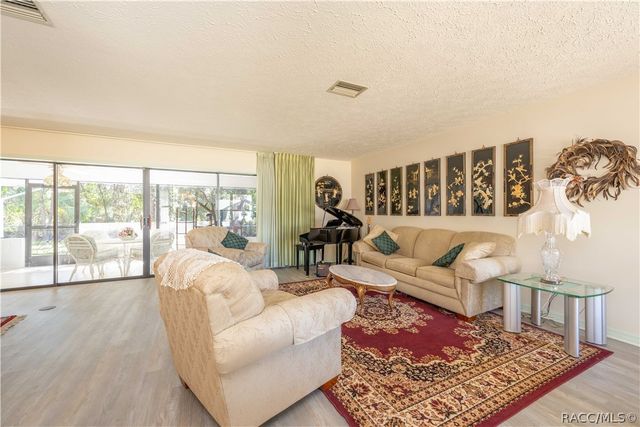 57 Greentree Street, Homosassa, FL 34446