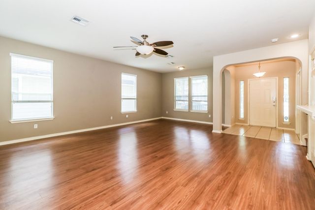 400 Bandstand LN, Cedar Park, TX 78613