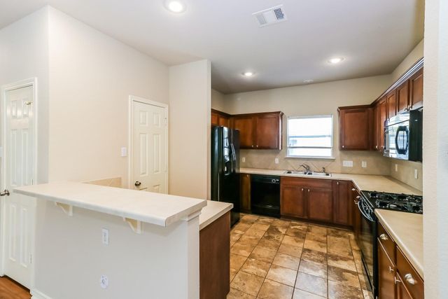 400 Bandstand LN, Cedar Park, TX 78613