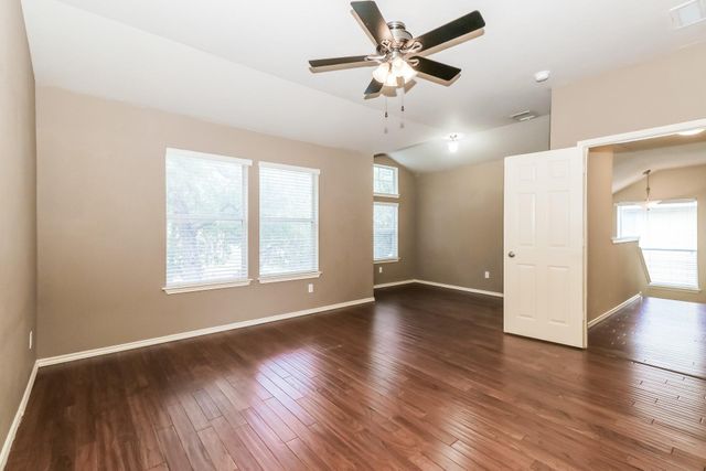 400 Bandstand LN, Cedar Park, TX 78613