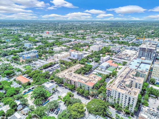 1900 Van Buren St 113B, Hollywood, FL 33020