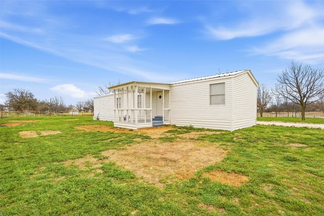 3100 Skylark Street, Joshua, TX 76058