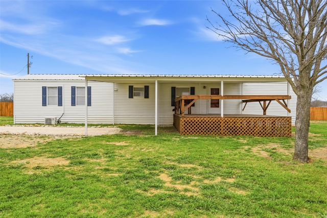 3100 Skylark Street, Joshua, TX 76058