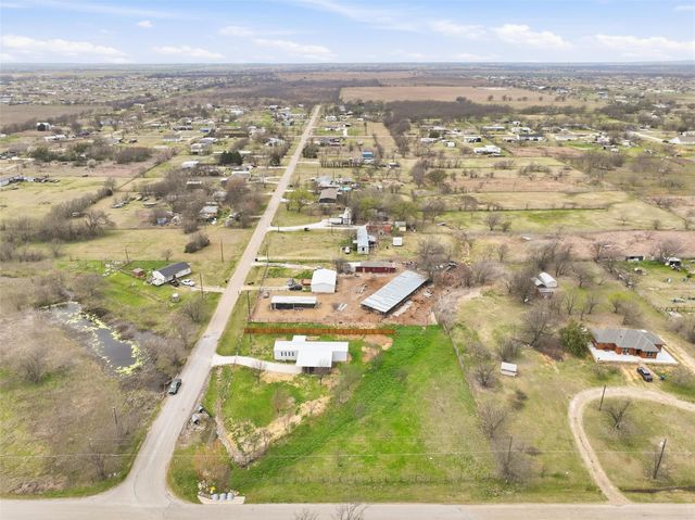 3100 Skylark Street, Joshua, TX 76058