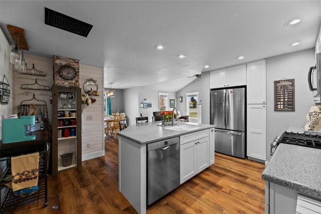 203 1st Avenue, Clyde Park, MT 59018