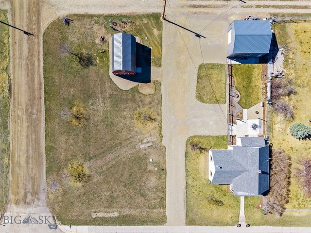 203 1st Avenue, Clyde Park, MT 59018