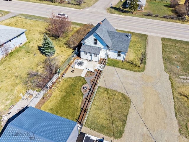 203 1st Avenue, Clyde Park, MT 59018