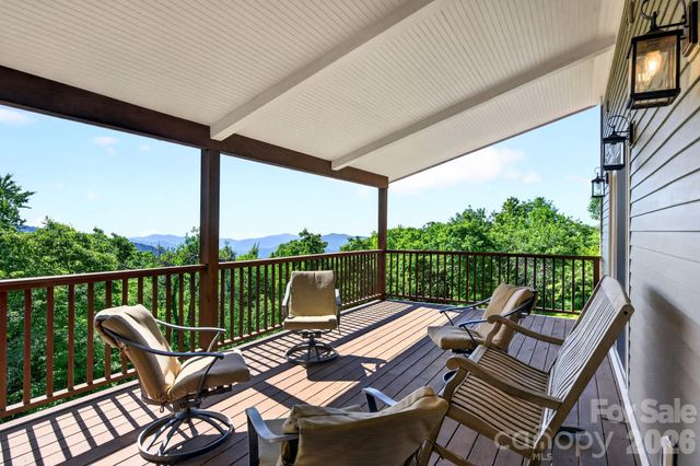 58 Randall Drive, Fairview, NC 28730