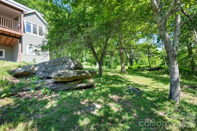 58 Randall Drive, Fairview, NC 28730