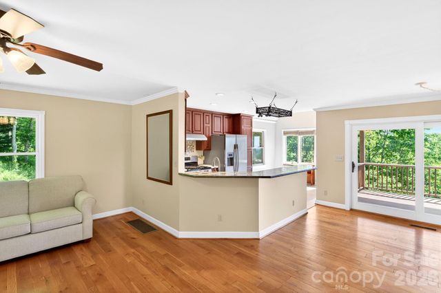 58 Randall Drive, Fairview, NC 28730