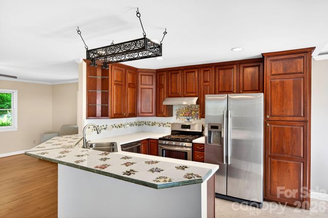 58 Randall Drive, Fairview, NC 28730