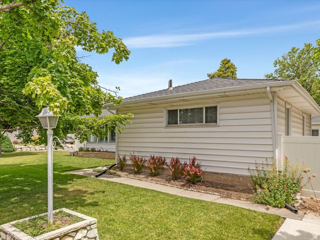 4071 S 2700 E, Holladay, UT 84124