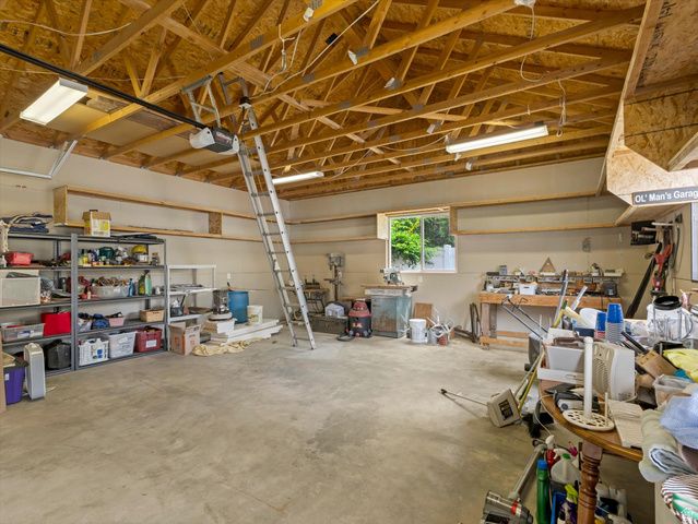 4071 S 2700 E, Holladay, UT 84124