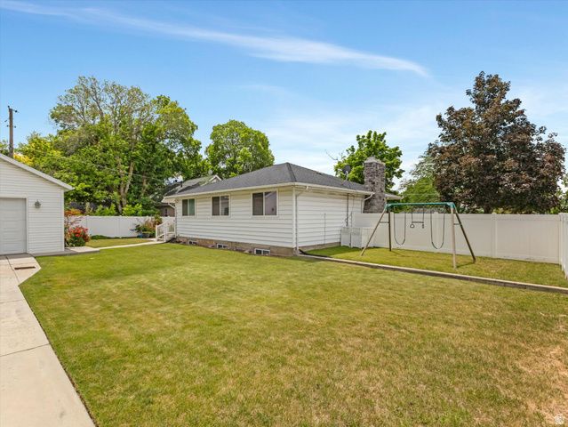 4071 S 2700 E, Holladay, UT 84124