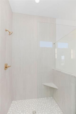 10856 S Shady Bend Road, Olathe, KS 66061