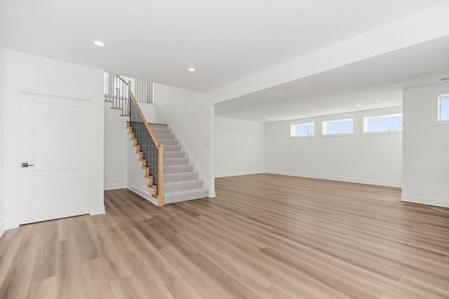 10856 S Shady Bend Road, Olathe, KS 66061