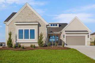 10856 S Shady Bend Road, Olathe, KS 66061