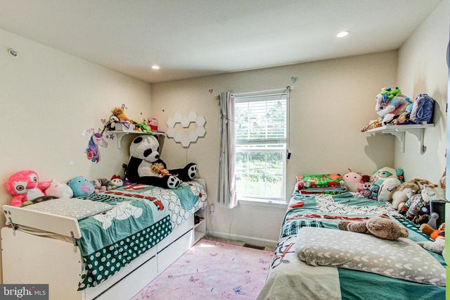 109 MASTER AVE, Feasterville Trevose, PA 19053