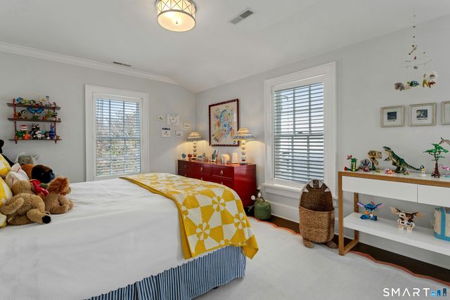 45 Jelliff Mill Road 45, New Canaan, CT 06840