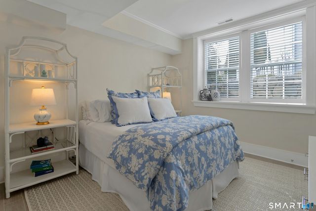 45 Jelliff Mill Road 45, New Canaan, CT 06840