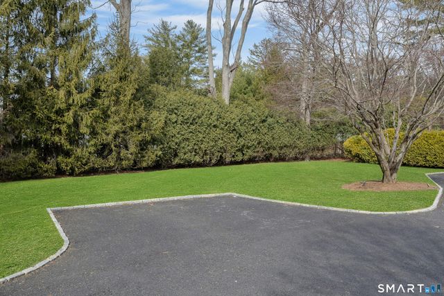 45 Jelliff Mill Road 45, New Canaan, CT 06840