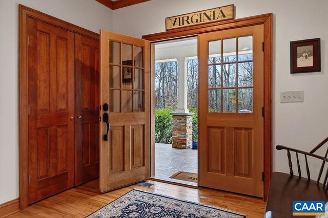 519 FOOTHILLS DR, Nellysford, VA 22958