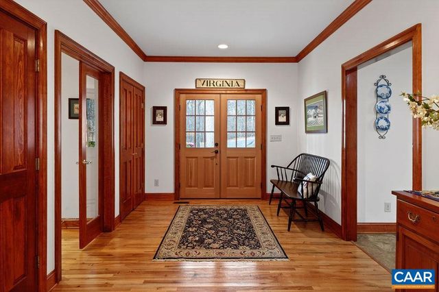 519 FOOTHILLS DR, Nellysford, VA 22958