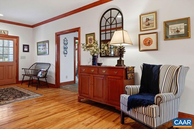519 FOOTHILLS DR, Nellysford, VA 22958