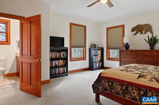 519 FOOTHILLS DR, Nellysford, VA 22958