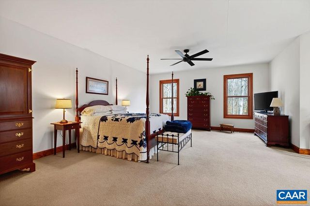 519 FOOTHILLS DR, Nellysford, VA 22958