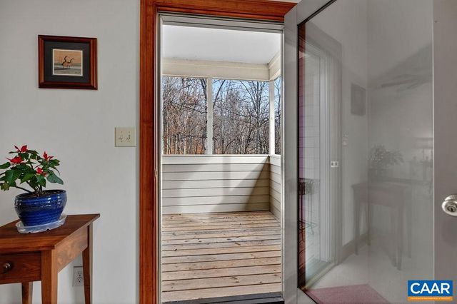 519 FOOTHILLS DR, Nellysford, VA 22958