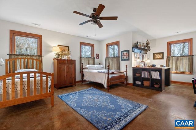 519 FOOTHILLS DR, Nellysford, VA 22958