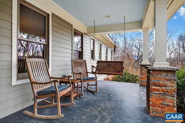 519 FOOTHILLS DR, Nellysford, VA 22958