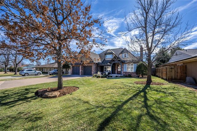 1902 Elmhurst Avenue, Nichols Hills, OK 73120