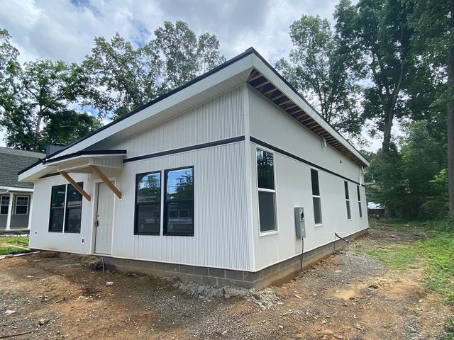 1002 Delaware Drive, Dalton, GA 30721
