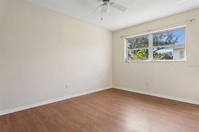 1354 BUCKINGHAM DR, Clearwater, FL 33756